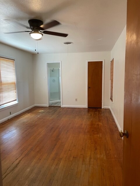 Foto del edificio - 708 N 43rd St