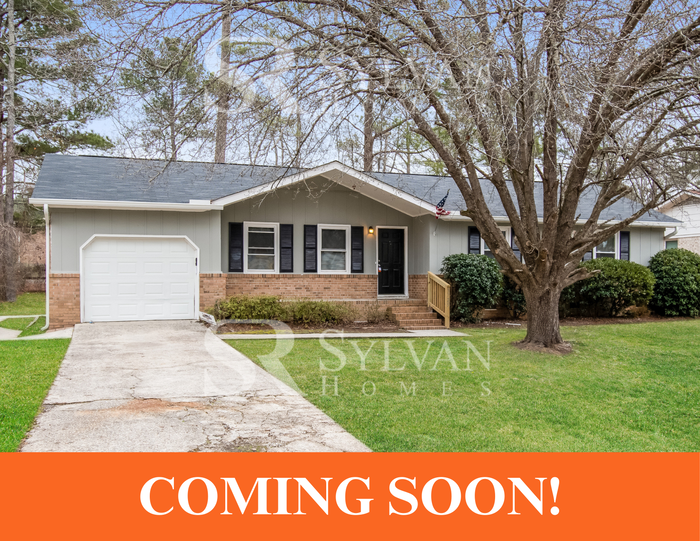 Foto principal - Charming 3 BR, 2 BA home is move-in ready