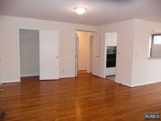 Building Photo - 1541 Lemoine Ave