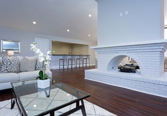 Building Photo - 4828 Park Towne Way
