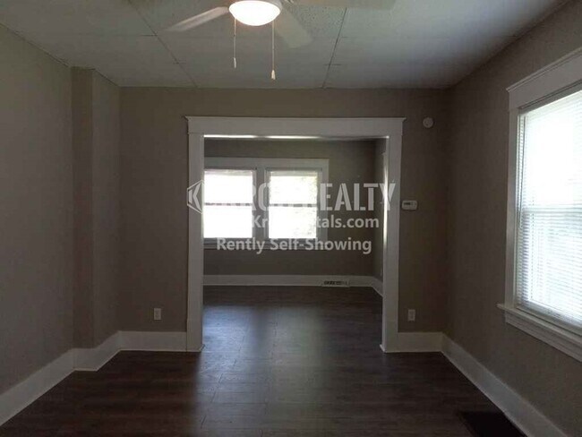 Building Photo - Nice 3-Bed 1-Bath Home in West Toledo. Fre...