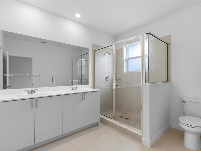 Foto del edificio - 106 SW 184th Ave