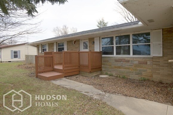 Building Photo - NOW AVAILABLE! - 8694 State Route 163, Oak...