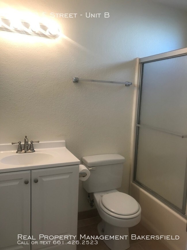 Foto del edificio - 22723 E St