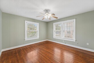 Building Photo - 1637 Castle Ct