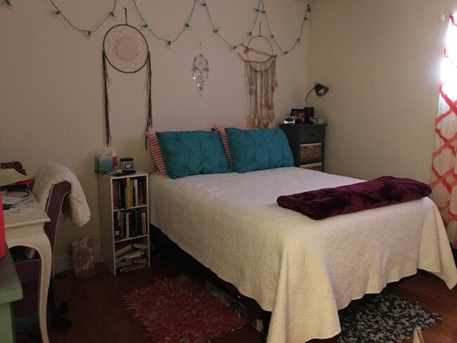 Photo - 510 14th St Apartment