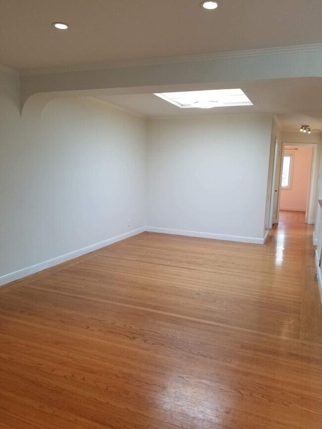 Building Photo - 2 bedroom in San Bruno CA 94066