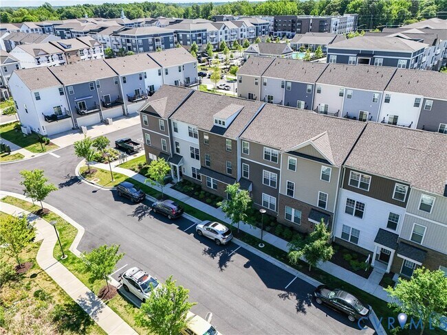 Building Photo - 4019 Grand Reserve Ln