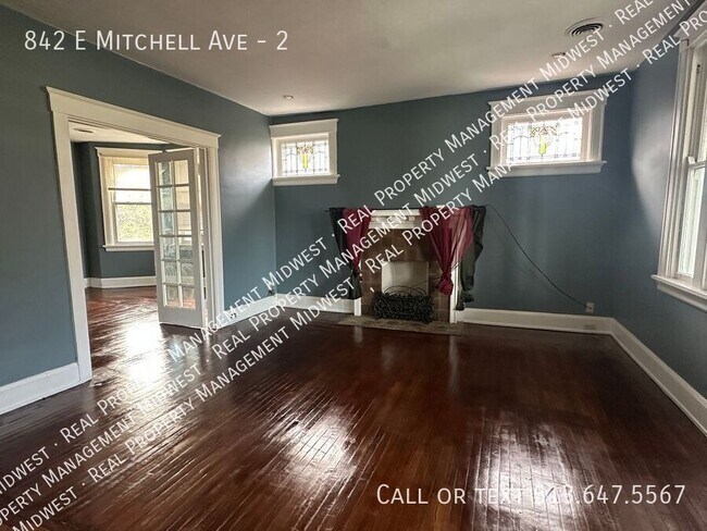 Foto del edificio - 842 E Mitchell Ave