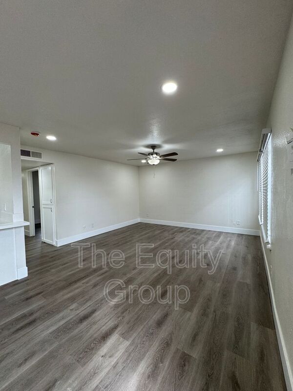 Building Photo - 3515 W Campus Ave.