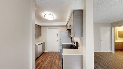 Interior Photo - Rosebeach