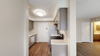 Interior Photo - Rosebeach