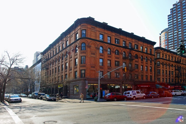 Aimco Apartments - Upper West Side - AIR Communities - Upper West Side