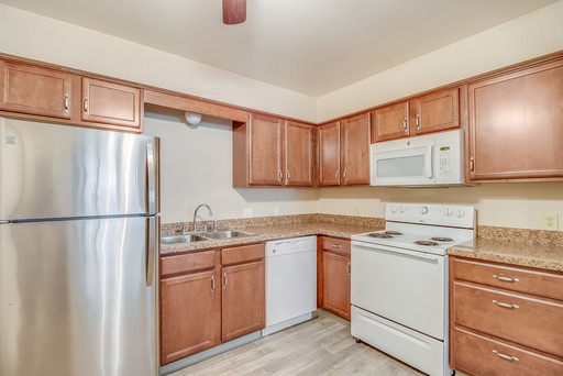 Updated Kitchen - Sandstone Creek Apartments