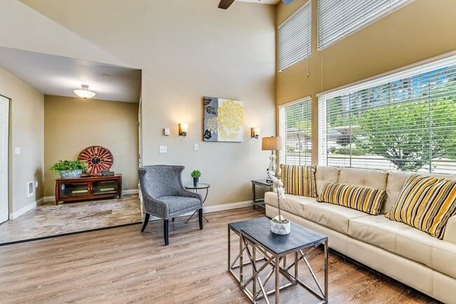 Building Photo - The Residences at Stone Creek