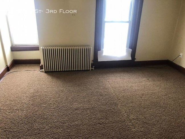 Building Photo - bedroom in Harrisburg PA 17103