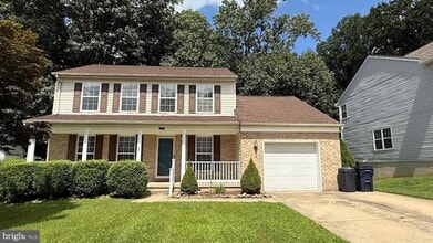 Building Photo - 810 High Plain Dr
