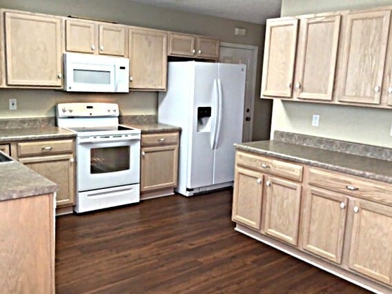Building Photo - 128 Summer Trace Dr
