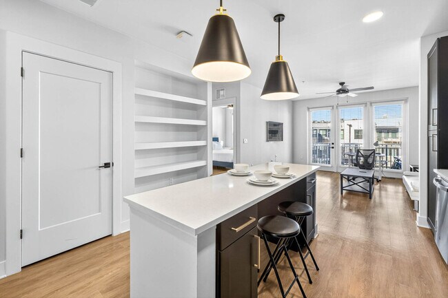 Foto del edificio - 1116 Gramercy Ln