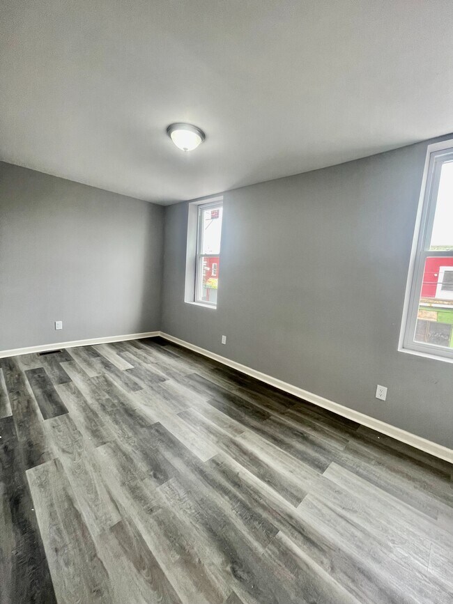 Foto del edificio - 3901 Poplar St