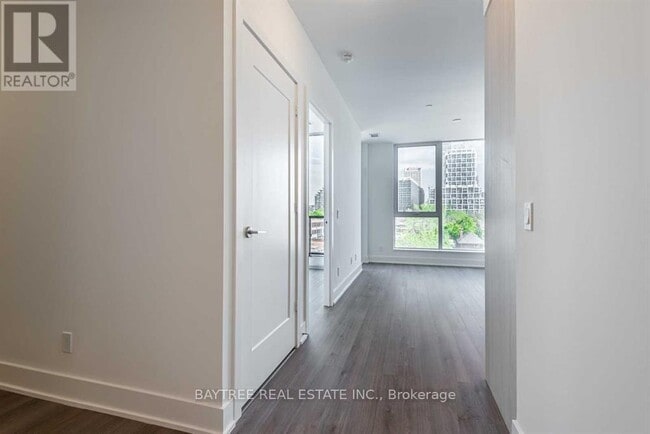 Building Photo - 1 Belsize Dr