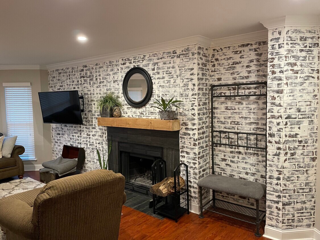 Foto principal - 509 N Graham St