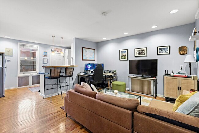 Foto del edificio - 358 14th St