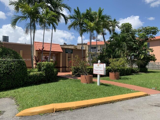 Foto del edificio - 4920 NW 79th Ave