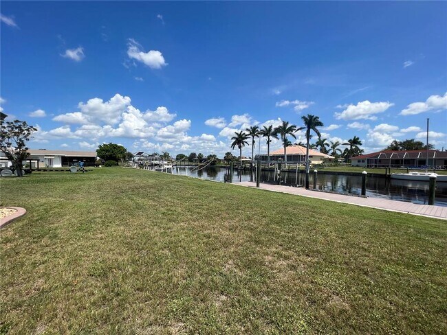 Foto del edificio - 110 Sinclair St SE