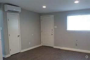 Building Photo - 400 Swanee Dr