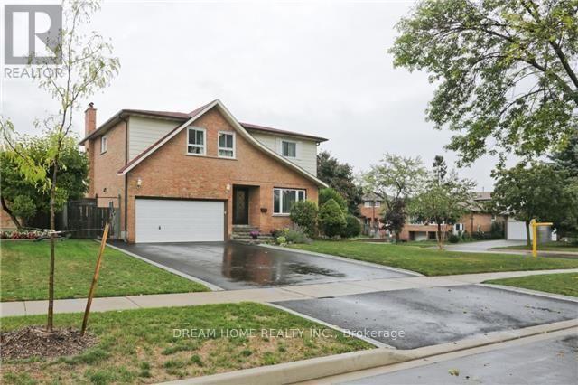 Building Photo - 2425 Carlanne Pl