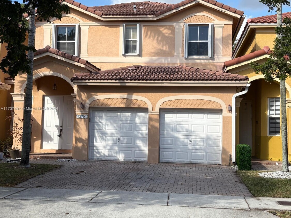 Foto principal - 13793 SW 114th Ter