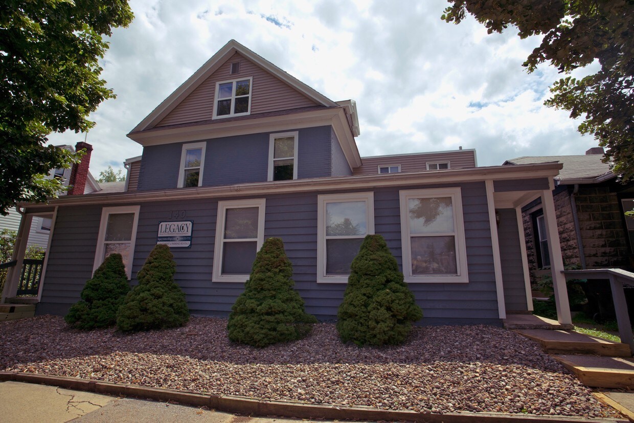 Primary Photo - 140 N Barnard St