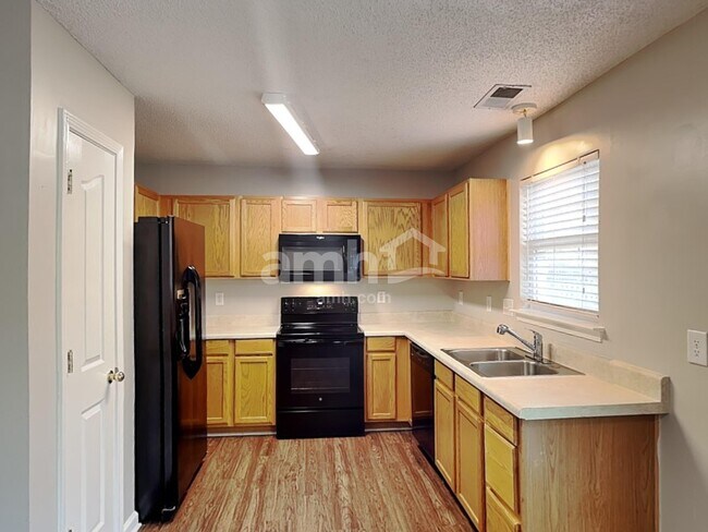 Building Photo - 2803 Brahman Meadows Ln