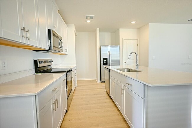 Foto del edificio - 5521 Clove Row