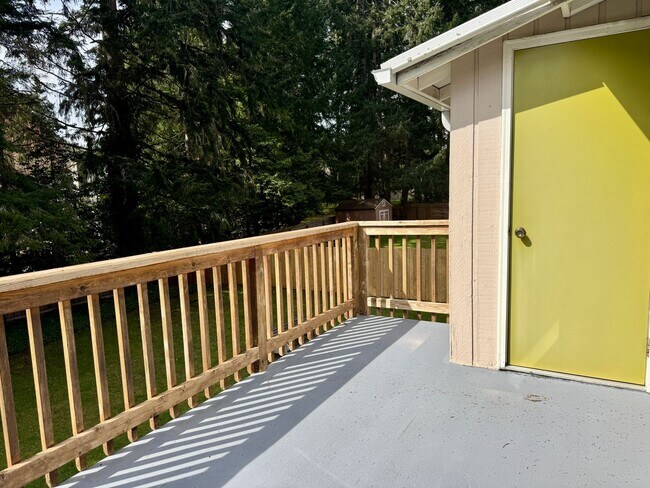 Foto del edificio - 77X Four-Plex