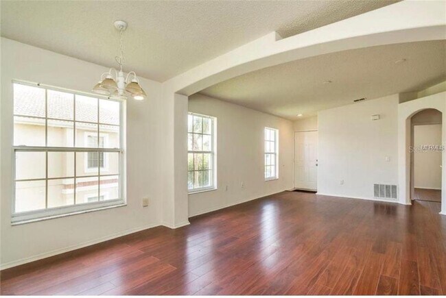 Foto del edificio - 13301 Fairway Glen Dr