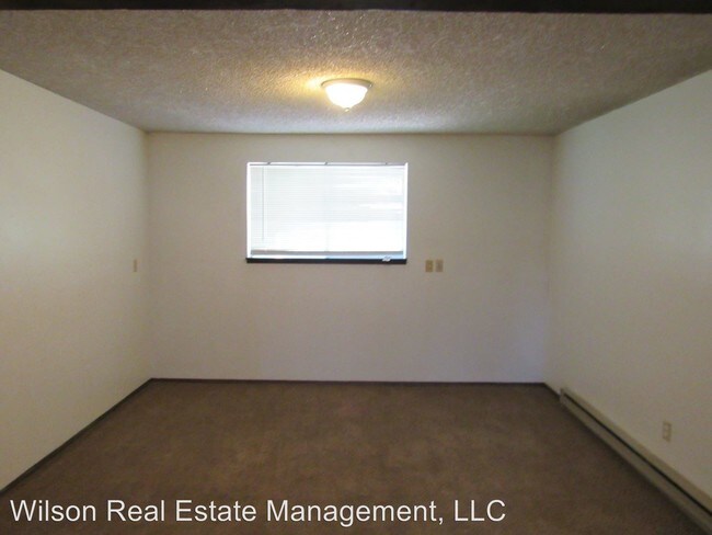 Building Photo - 6405 W Lincoln Ave