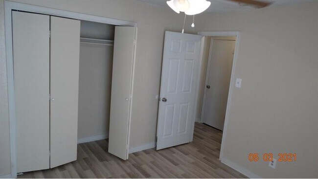 Building Photo - 5810 Twisted Pine Ct
