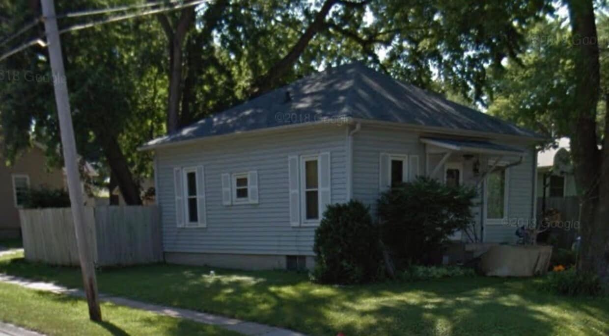 Primary Photo - **Remodeled** Cute Little Two Bedroom Home