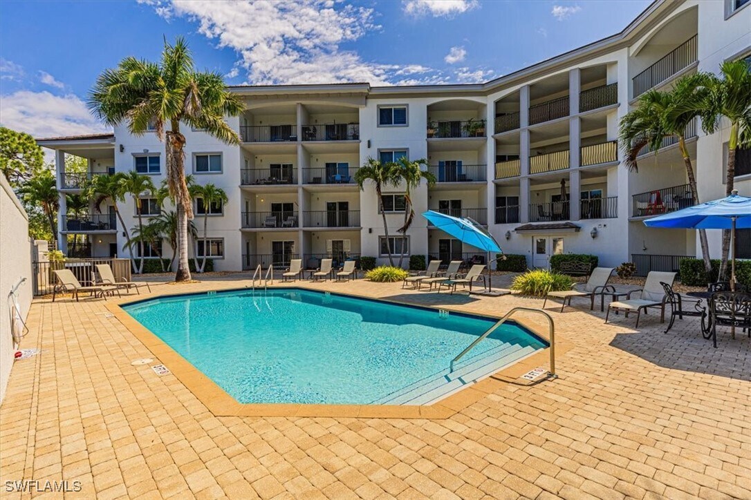 Foto principal - 1100 Pine Ridge Rd