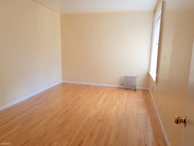 Building Photo - 701 W 176th St