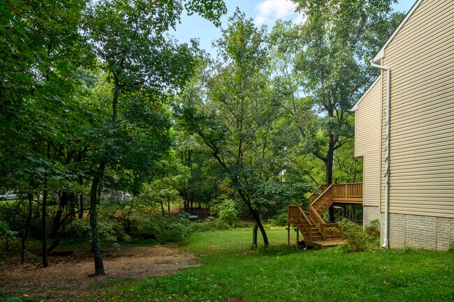 Foto del edificio - 144 Midland Rd