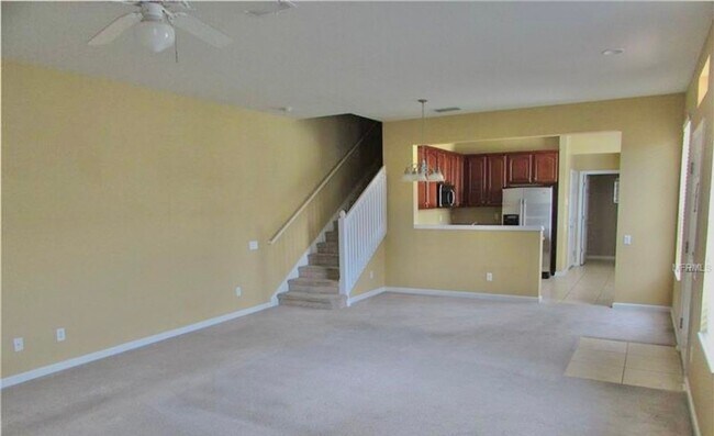 Foto del edificio - Beautiful 3 Bed 2.5 Bath Gated Townhome fo...