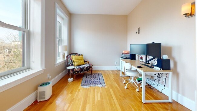 Foto del edificio - 486 Shawmut Ave