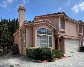 Building Photo - 10010 Reseda Blvd