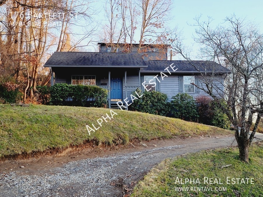176 Bartlett St, Asheville, NC 28801 House Rental in Asheville, NC