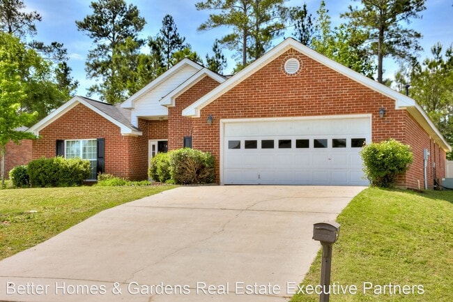 Building Photo - 4 br, 2 bath House - 1305 Royal Oak Dr