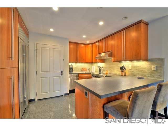 Building Photo - 1562 Camino Del Mar