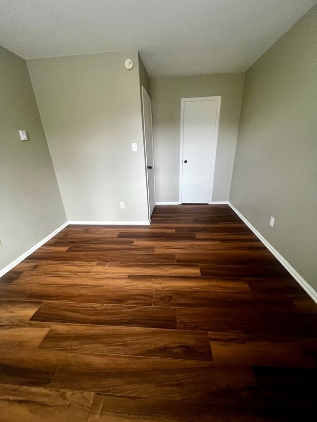 Interior Photo - The Crossings